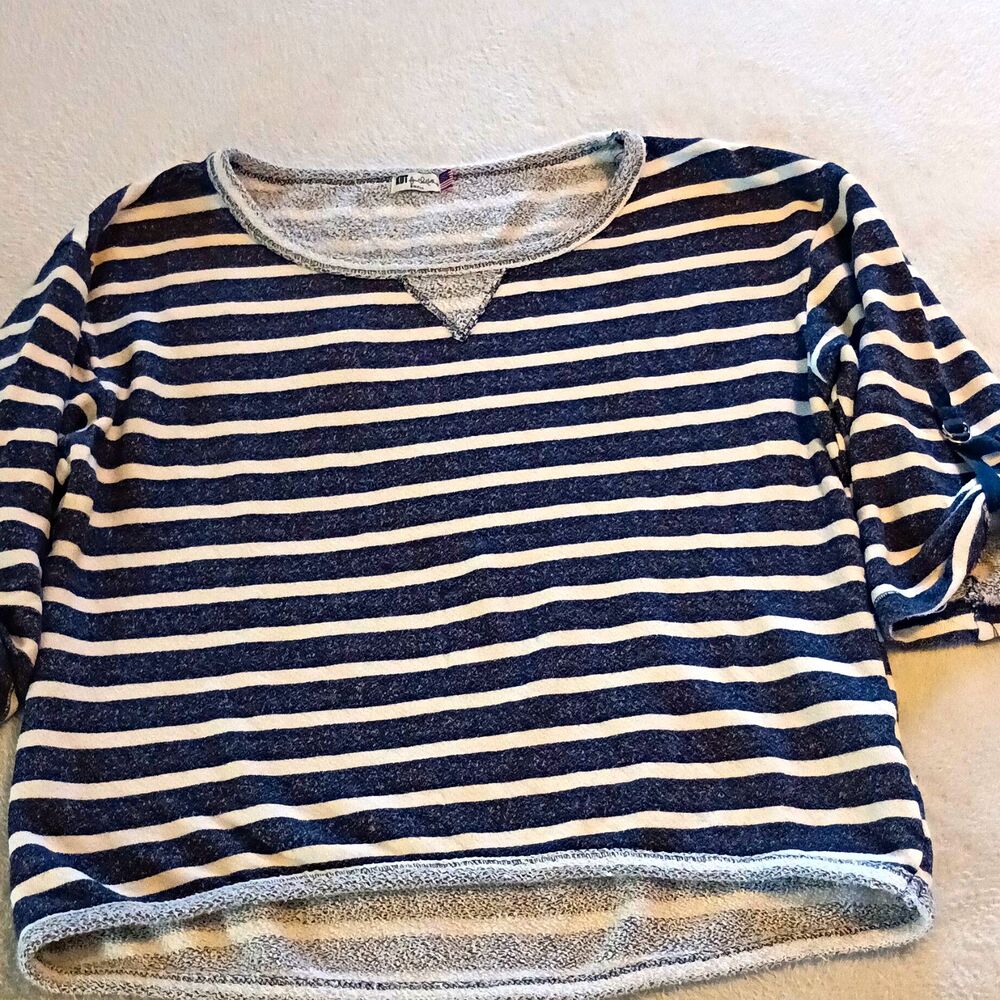 KUT from the Kloth Blue White Striped Terry Lightweight Crew Neck 3/4 S